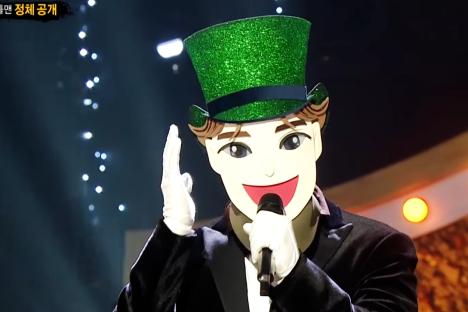 Watch: Drummer Of Popular Band Charms The Crowd On “The King Of Mask Singer”