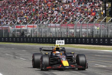 Red Bull star Tsunoda in horror 150mph crash at Imola GP qualifying as car flips and smashes into cage metres from fans